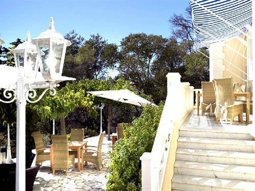 Hotel Villa La Cheneraie Saint-Raphaël المظهر الخارجي الصورة